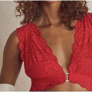 Free People -We are HAH -Got Ur Back Bra in Siren Red -Small New